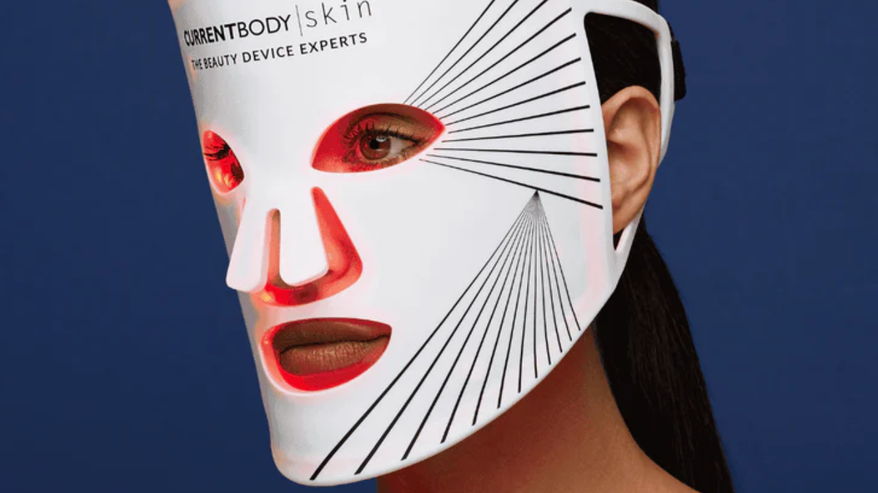 How Should the Laser Face Mask Be Used?